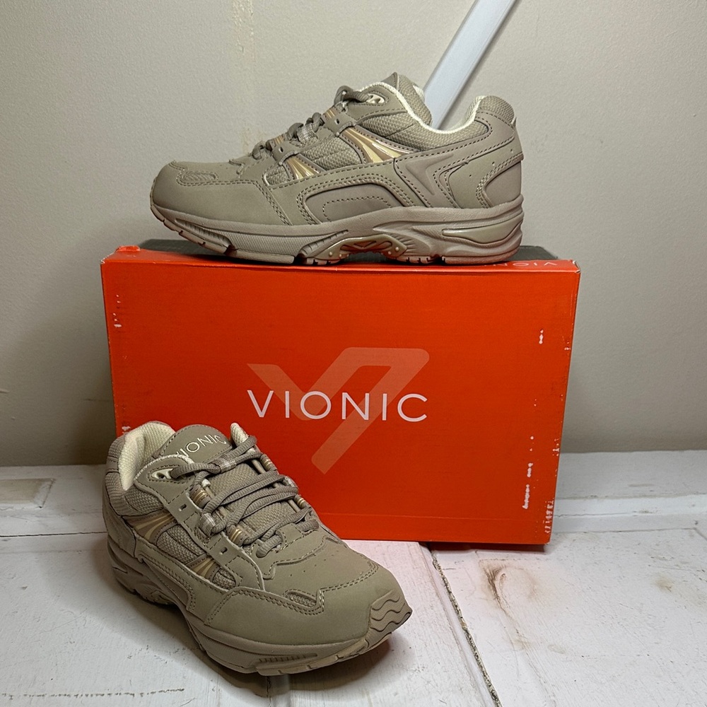Vionic Taupe Athletic Shoes 5W